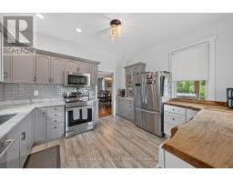 134 ELGIN STREET - 16
