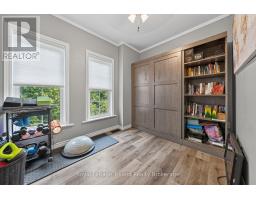 134 ELGIN STREET - 25