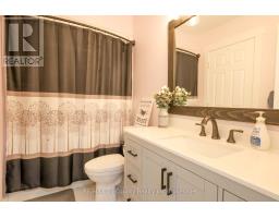 25 HERFORD STREET - 18
