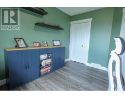 25 HERFORD STREET - 23