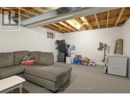 25 HERFORD STREET - 26
