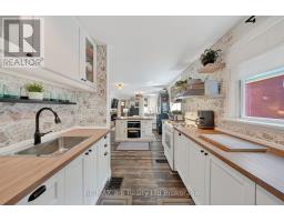 47 BURSLEM STREET - 22