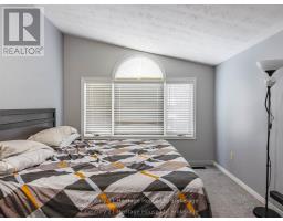 8 MOHICAN DRIVE - 12