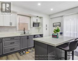 8 MOHICAN DRIVE - 8