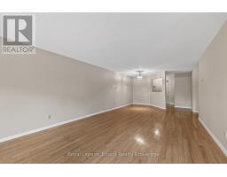 102 - 217 THAMES STREET S - 12