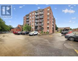 102 - 217 THAMES STREET S - 34