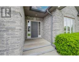 47 GRAYDON DRIVE - 4
