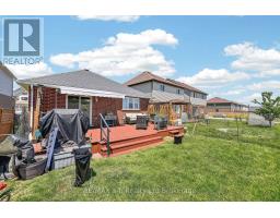 1380 CAEN AVENUE - 11