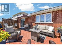 1380 CAEN AVENUE - 12