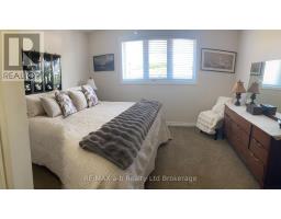 1380 CAEN AVENUE - 23