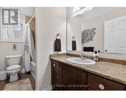 1380 CAEN AVENUE - 35