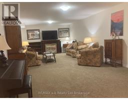 1380 CAEN AVENUE - 36