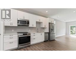 335 JOHN STREET S - 7