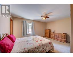 74 PINE STREET W - 23