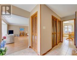 74 PINE STREET W - 6