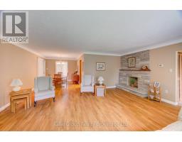 74 PINE STREET W - 9