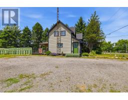 853 NORFOLK COUNTY 28 ROAD - 3