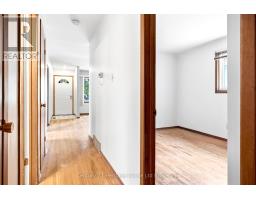 34 DUDLEY CRESCENT - 11
