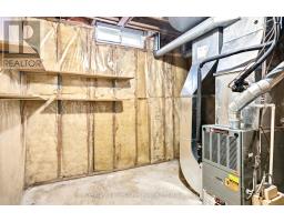 34 DUDLEY CRESCENT - 21