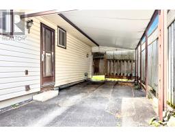 34 DUDLEY CRESCENT - 4