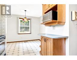 34 DUDLEY CRESCENT - 9