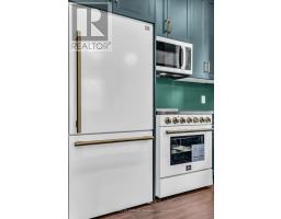 79 METCALF STREET - 9