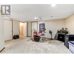 84 ANDERSON STREET - 14