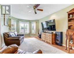 84 ANDERSON STREET - 4