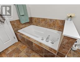 119 SOUTHVIEW COURT - 16
