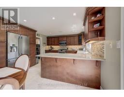 472 LAKEVIEW DRIVE - 12