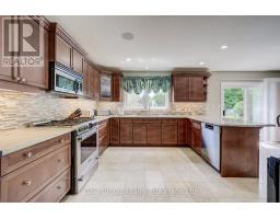 472 LAKEVIEW DRIVE - 15
