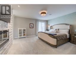 472 LAKEVIEW DRIVE - 20