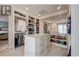 472 LAKEVIEW DRIVE - 24