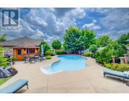 472 LAKEVIEW DRIVE - 35