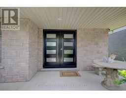 472 LAKEVIEW DRIVE - 4