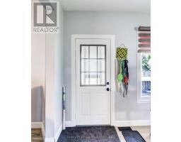 11 WOOD STREET W - 10