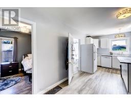11 WOOD STREET W - 27