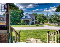 11 WOOD STREET W - 9