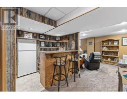 803 GLADSTONE DRIVE - 4