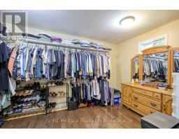 11 CORNISH CRESCENT - 18