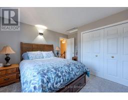 11 CORNISH CRESCENT - 22