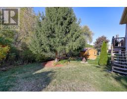 11 CORNISH CRESCENT - 33