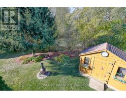 11 CORNISH CRESCENT - 40