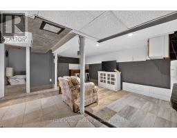 1 BRITTON DRIVE - 18