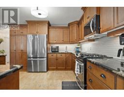 150 FORESTWAY TRAIL - 11