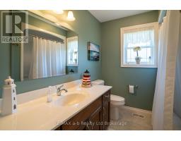 261 MIDDLE TOWNLINE ROAD - 29