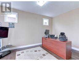 761 GLENWOOD ROAD N - 15