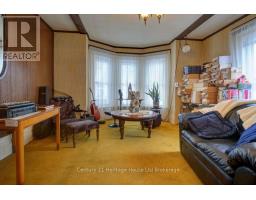 242 WONHAM STREET S - 4