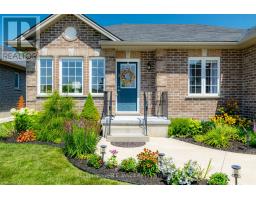 87 IRVING DRIVE - 2