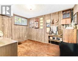 18 LOCUST CRESCENT - 19